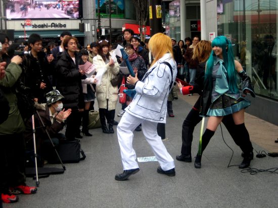 Sono Giapponese! Lesson 18. 4 sfighe che sbattono i Millennial tra il Natale e il capodanno giapponese