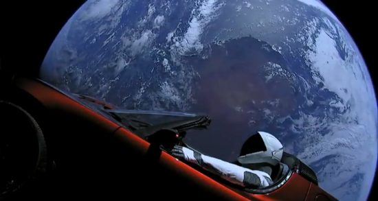 Tesla nello Spazio: dagli animali al missile riciclabile, l’universo è vegano