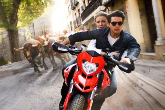 Andare in moto è pericoloso? Sì, ma non per i rischi che immaginano le mammine