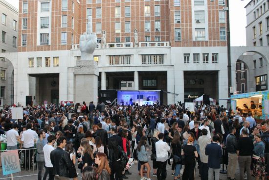 Come diventare designer e sentirsi fighi solo durante la Design Pride al Salone del Mobile