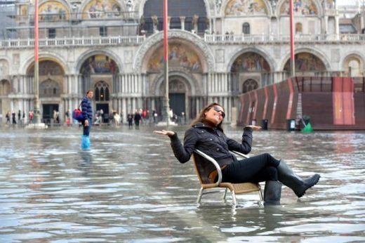 Previsioni meteo: con gli stivali da pioggia la moda è sempre pronta al peggio
