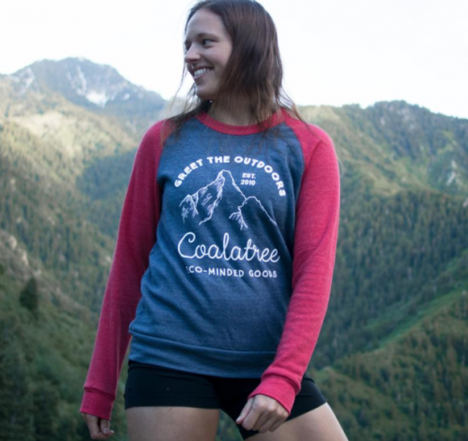 Come fare una felpa ecologica che piaccia a Greta Thunberg con 10 bottiglie di plastica