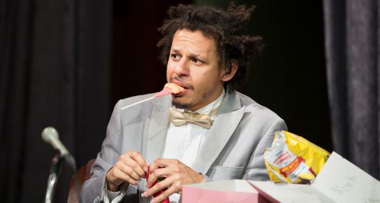Chi è Eric Andre, il Millennial che trasformò la comicità in canto del Nulla