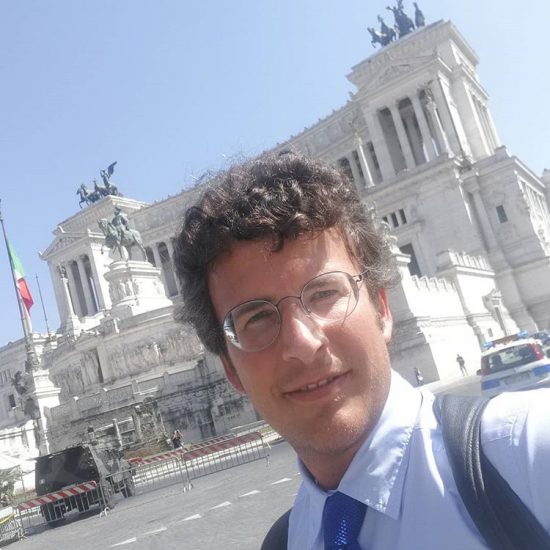 Catalogo dei MILLENNIAL: Diego Fusaro. La tua enciclopedia dei millennial