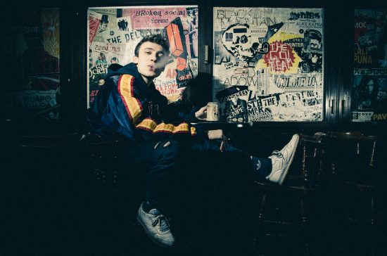 Fosco17 sussurra il suo “Dicembre” in “Dodici mesi”