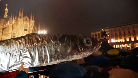 Andiamo in piazza con le Sardine per farci un selfie: io c’ero!