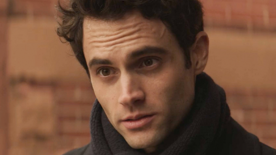 YOU stagione 2, recensione: l’irresistibile leggerezza del trash