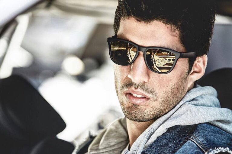 Catalogo dei MILLENNIAL: Luis Suárez. La tua enciclopedia dei millennial