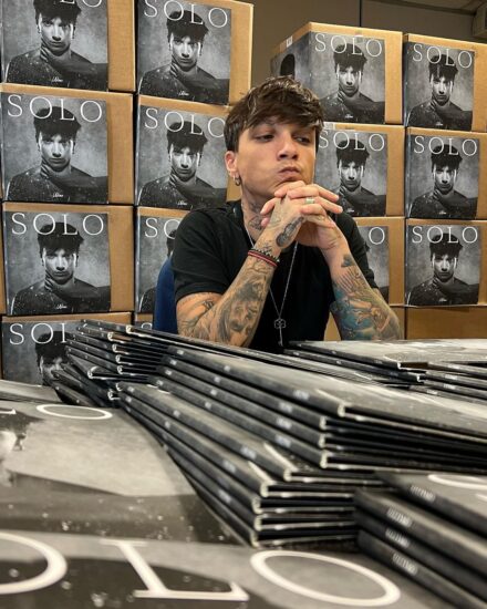 “Solo”, testo e significato del brano (e album) di Ultimo