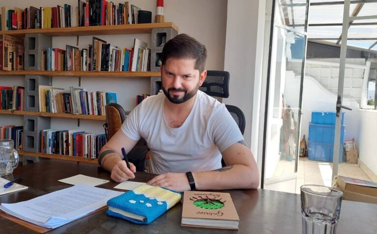 Catalogo dei MILLENNIAL: Gabriel Boric. La tua enciclopedia dei millennial