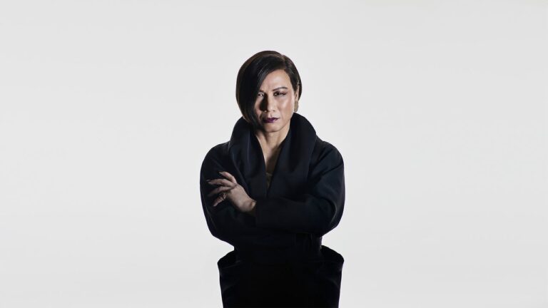 Mi si nota di più se dico che i manager millennial cinesi sono buoni o che sono cattivi?