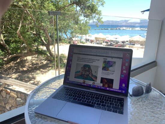 Decrittare i GenZer: si laureano nel Metaverso ma sognano di andare in un vero ufficio