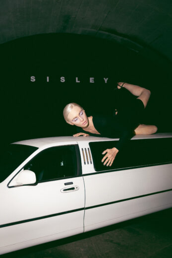 Le leggi che attraggono la moda verso l’arte. Sisley alla Milano Fashion Week