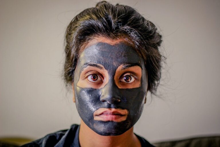 Le rughe delle Millennial, il baby botox e Tik Tok