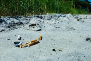 Giornata mondiale senza tabacco 2023: qual è la situazione delle spiagge italiane?