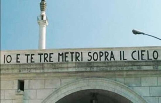 Tre metri sopra il cielo atterra su Netflix: 2023 is the new 2004