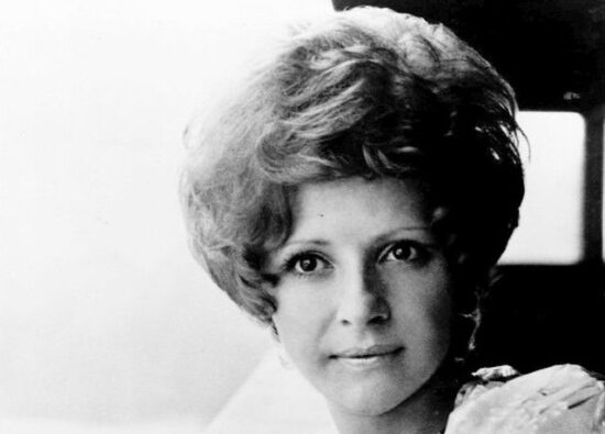 Brenda Lee e la sua canzone Rockin’ around the Christmas Tree