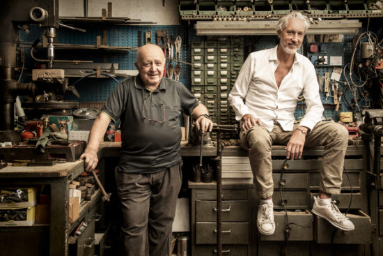 Il doppio valore dei grandi artigiani al Salone del mobile spiegato alla Generazione Z