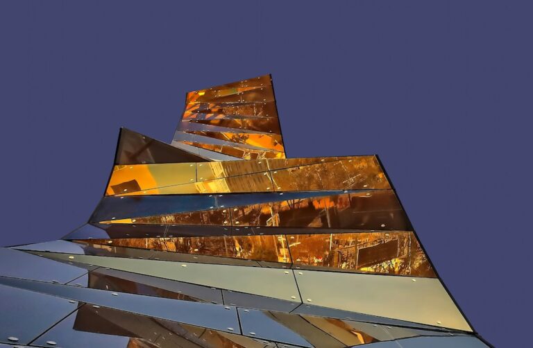 Oltre la Vanità: Marketing e Comunicazione, sul serio